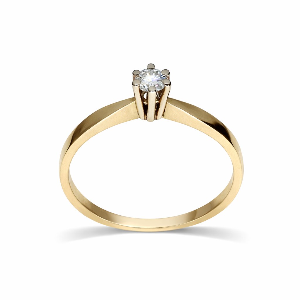 Yellow Gold Solitaire Ring 0.17 crt.